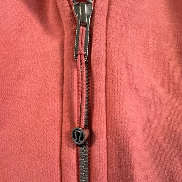 Lululemon Lipstick Scuba size 4 zip up hoodie with thumbholes - Picture 3 of 5